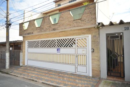 Casa à venda com 300m², 3 quartos e 4 vagasFachada