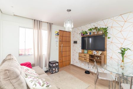 Apartamento à venda com 42m², 2 quartos e 1 vaga Apartamento à venda com 42m², 2 quartos e 1 vagaSala