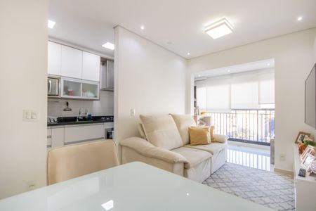 Apartamento à venda com 62m², 2 quartos e 1 vagaSala