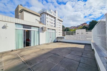 Apartamento à venda com 260m², 3 quartos e 2 vagas Apartamento à venda com 260m², 3 quartos e 2 vagasCobertura