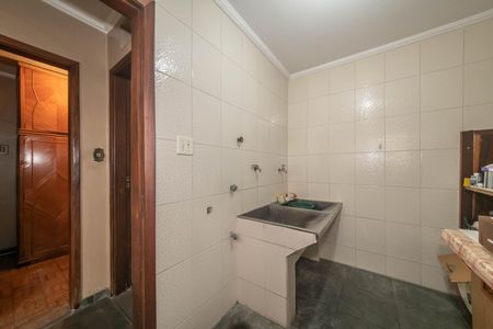 Casa à venda com 260m², 3 quartos e 9 vagasÁrea de Serviço