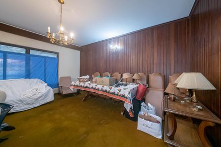 Casa à venda com 260m², 3 quartos e 9 vagasSala