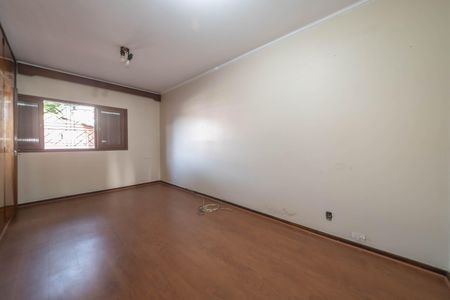 Casa à venda com 260m², 3 quartos e 9 vagasQuarto 3