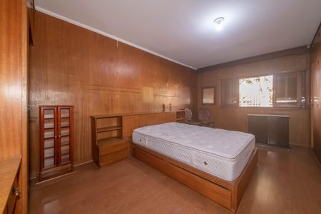Casa à venda com 260m², 3 quartos e 9 vagasSuíte