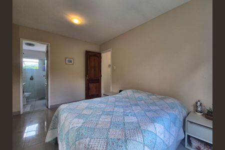 Casa à venda com 180m², 4 quartos e 1 vagaSuite 4