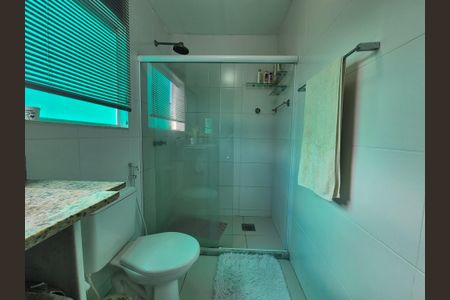 Casa à venda com 180m², 4 quartos e 1 vagaBanheiro da Suíte 2