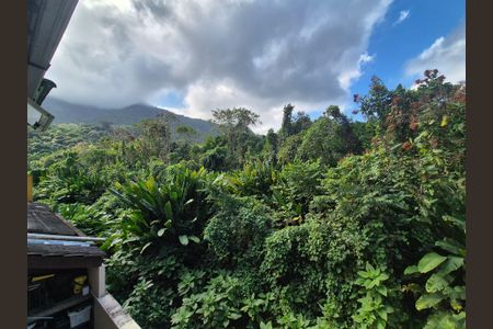 Casa à venda com 180m², 4 quartos e 1 vagaSuite 4 - vista