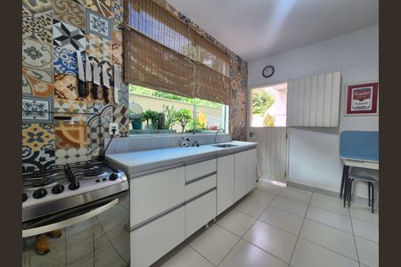 Casa à venda com 180m², 4 quartos e 1 vagaCozinha