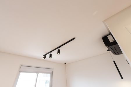 Apartamento à venda com 81m², 2 quartos e 2 vagasSuíte