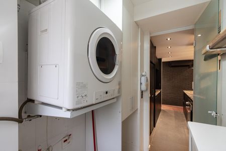 Apartamento à venda com 81m², 2 quartos e 2 vagasÁrea de Serviço