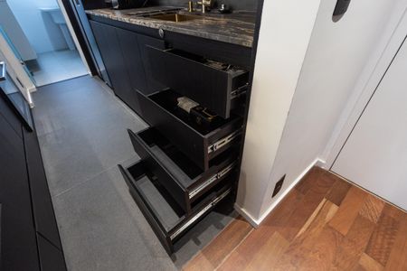 Apartamento à venda com 81m², 2 quartos e 2 vagasCozinha