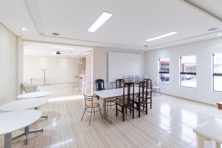 Apartamento à venda com 67m², 2 quartos e 1 vagaÁrea comum - Salão de festas