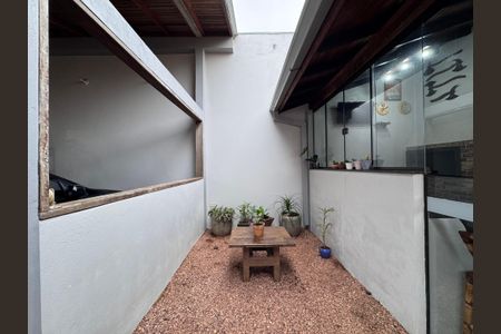 Casa à venda com 150m², 3 quartos e 2 vagasÁrea Gourmet