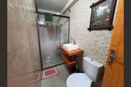 Casa à venda com 150m², 3 quartos e 2 vagasBanheiro da Garagem