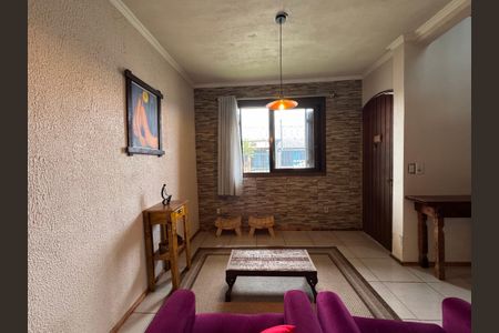 Casa à venda com 150m², 3 quartos e 2 vagasSala