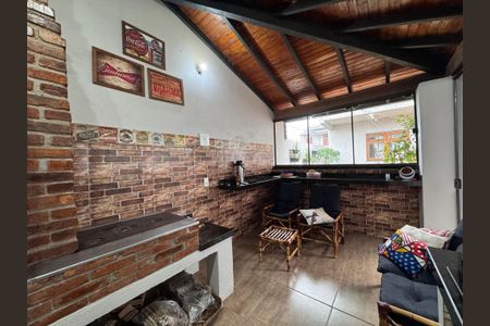 Casa à venda com 150m², 3 quartos e 2 vagasÁrea Gourmet