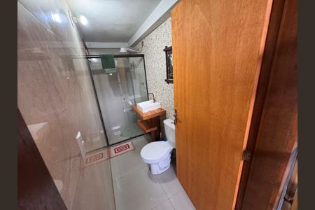 Casa à venda com 150m², 3 quartos e 2 vagasBanheiro da Garagem