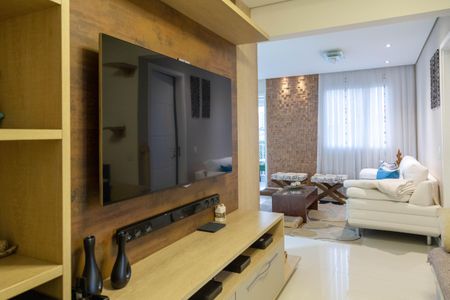 Apartamento à venda com 114m², 2 quartos e 2 vagasSala