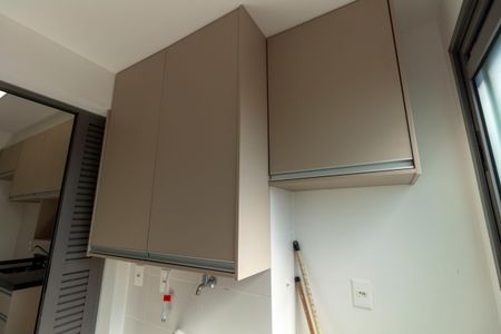 Apartamento à venda com 79m², 2 quartos e 1 vagaÁrea de Serviço