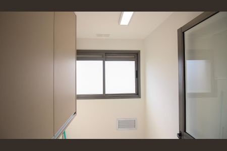 Apartamento à venda com 79m², 2 quartos e 1 vagaÁrea de Serviço