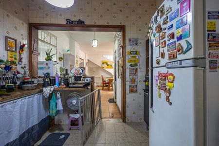 Casa à venda com 219m², 5 quartos e 3 vagas Casa à venda com 219m², 5 quartos e 3 vagasCozinha