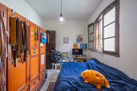 Casa à venda com 219m², 5 quartos e 3 vagas Casa à venda com 219m², 5 quartos e 3 vagas Suite 1