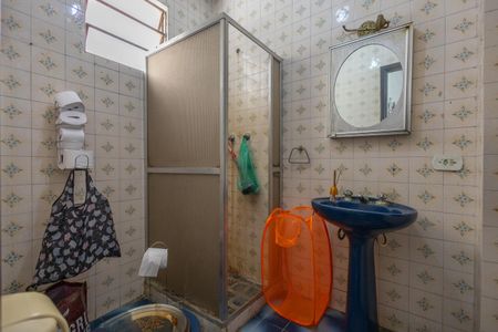 Casa à venda com 219m², 5 quartos e 3 vagas Casa à venda com 219m², 5 quartos e 3 vagasBanheiro Suite 1