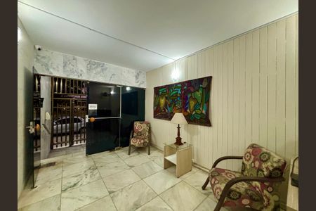 Apartamento à venda com 70m², 3 quartos e sem vagaPortaria