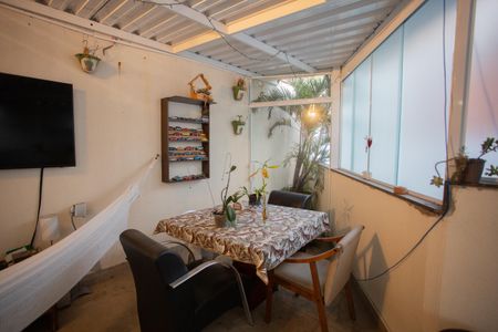 Casa à venda com 240m², 3 quartos e 2 vagasÁrea comum