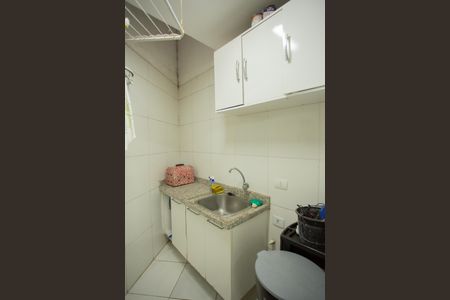 Casa à venda com 240m², 3 quartos e 2 vagasÁrea de Serviço