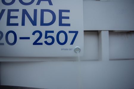 Casa à venda com 240m², 3 quartos e 2 vagasPFWM-367