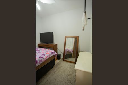 Casa à venda com 240m², 3 quartos e 2 vagasQuarto 2