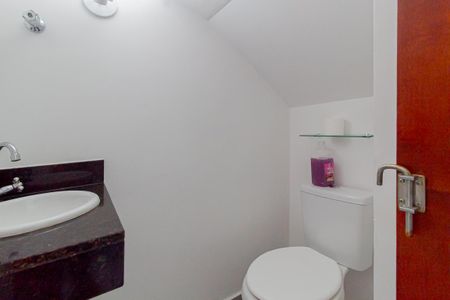 Casa de condomínio à venda com 65m², 2 quartos e 1 vaga Casa de condomínio à venda com 65m², 2 quartos e 1 vagaLavabo da Sala