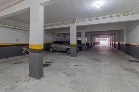 Casa de condomínio à venda com 65m², 2 quartos e 1 vaga Casa de condomínio à venda com 65m², 2 quartos e 1 vagaGaragem