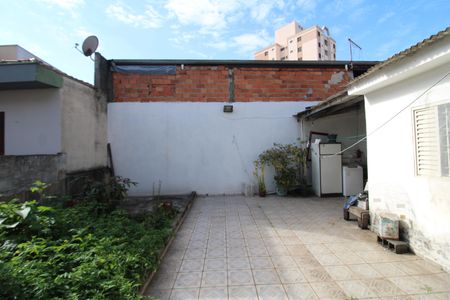 Casa à venda com 56m², 2 quartos e 1 vagaÁrea de Serviço