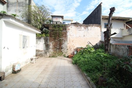 Casa à venda com 56m², 2 quartos e 1 vagaÁrea de Serviço