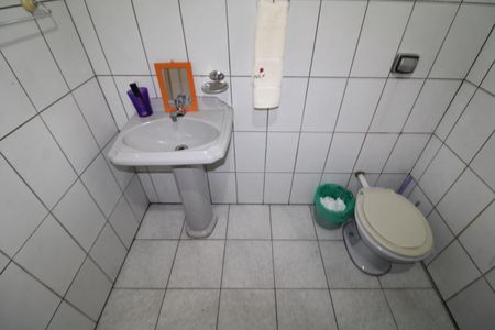 Casa à venda com 56m², 2 quartos e 1 vagaBanheiro 1