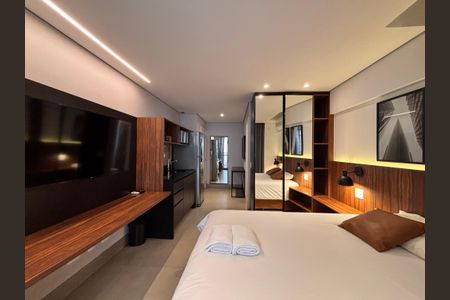 Studio à venda com 32m², 1 quarto e sem vaga Studio à venda com 32m², 1 quarto e sem vagaStudio