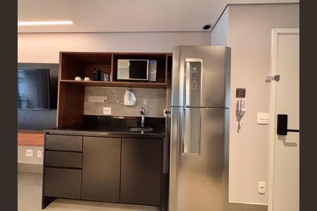 Studio à venda com 32m², 1 quarto e sem vaga Studio à venda com 32m², 1 quarto e sem vagaStudio