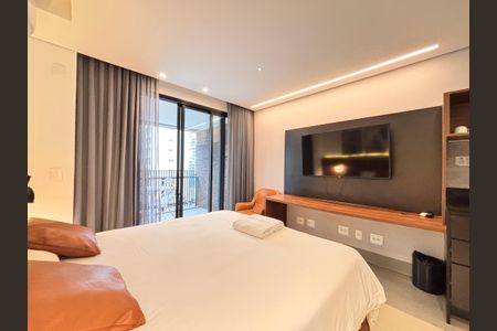 Studio à venda com 32m², 1 quarto e sem vaga Studio à venda com 32m², 1 quarto e sem vagaStudio