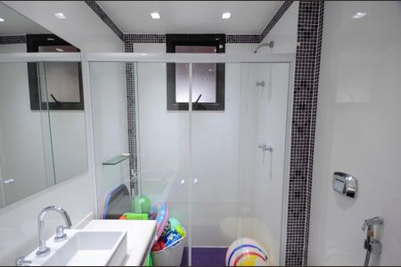 Apartamento à venda com 175m², 2 quartos e 2 vagasBanheiro 2