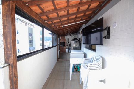 Apartamento à venda com 175m², 2 quartos e 2 vagasTerraço