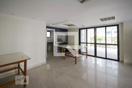 Apartamento à venda com 175m², 2 quartos e 2 vagasÁrea comum