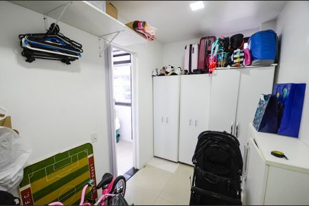 Apartamento à venda com 175m², 2 quartos e 2 vagasQuarto de Serviço