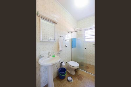 Casa à venda com 495m², 6 quartos e 5 vagasBanheiro 1