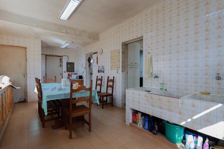 Casa à venda com 495m², 6 quartos e 5 vagasCopa e área de serviço