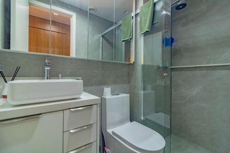 Apartamento à venda com 59m², 2 quartos e 1 vaga
Banheiro
