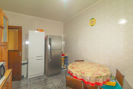 Casa à venda com 330m², 4 quartos e 3 vagas Casa à venda com 330m², 4 quartos e 3 vagasCozinha