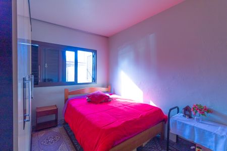 Casa à venda com 330m², 4 quartos e 3 vagas Casa à venda com 330m², 4 quartos e 3 vagasQuarto 1