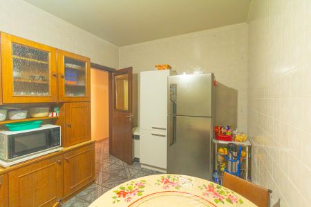 Casa à venda com 330m², 4 quartos e 3 vagas Casa à venda com 330m², 4 quartos e 3 vagasCozinha